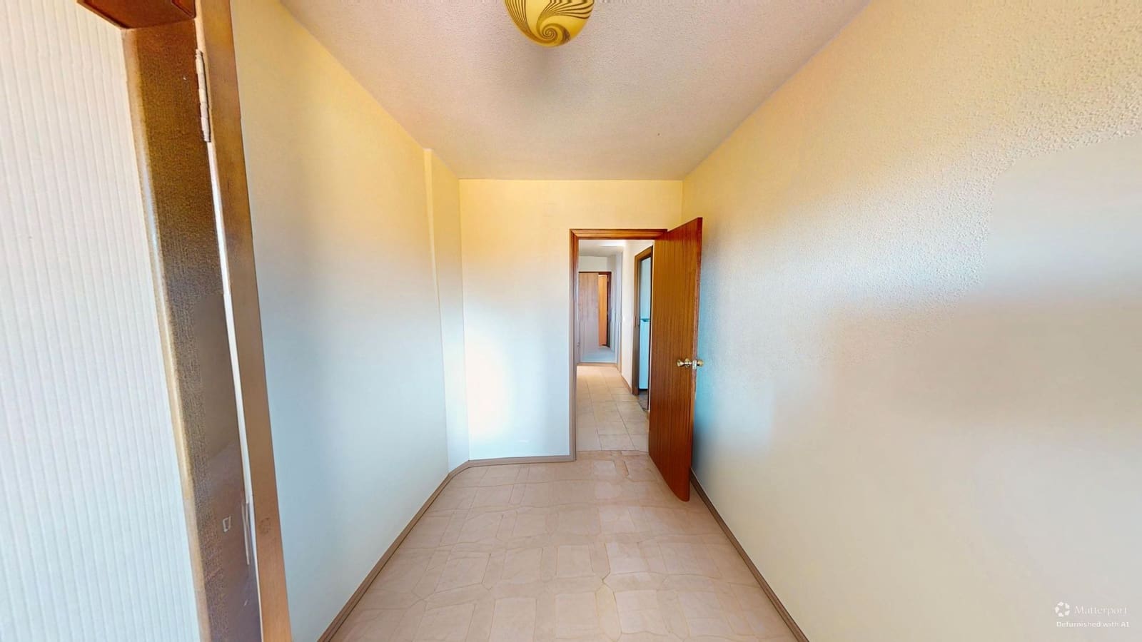 4 makuuhuone Asunto myytävänä paikassa El Campello mukana 
autotalli - 215 000 € (Ref: 9413234)