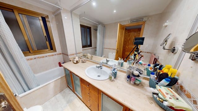 3 bedroom Flat for sale in Muchamiel / Mutxamel with garage - € 206,000 (Ref: 9426722)