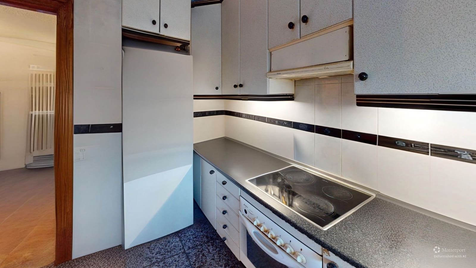 3 makuuhuone Omakotitalo myytävänä paikassa San Juan de Alicante / Sant Joan d'Alacant mukana uima-altaan 
autotalli - 272 000 € (Ref: 9429578)