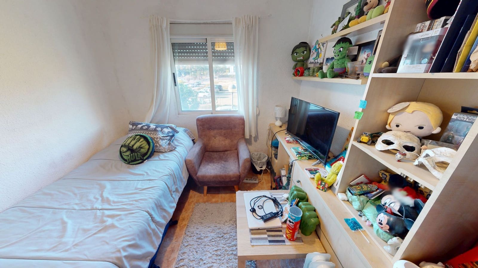 3 makuuhuone Omakotitalo myytävänä paikassa San Juan de Alicante / Sant Joan d'Alacant mukana uima-altaan 
autotalli - 272 000 € (Ref: 9429578)