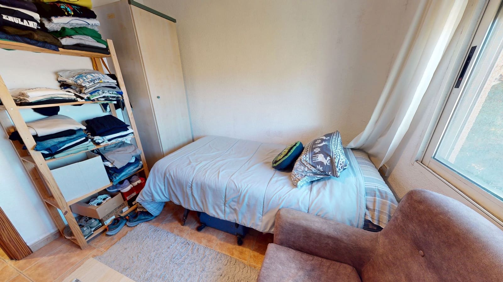 3 makuuhuone Omakotitalo myytävänä paikassa San Juan de Alicante / Sant Joan d'Alacant mukana uima-altaan 
autotalli - 272 000 € (Ref: 9429578)