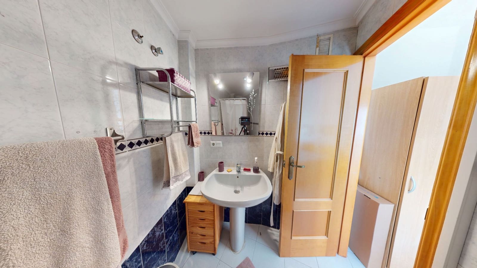 3 bedroom Flat for sale in El Campello with pool - € 210,000 (Ref: 9475668)