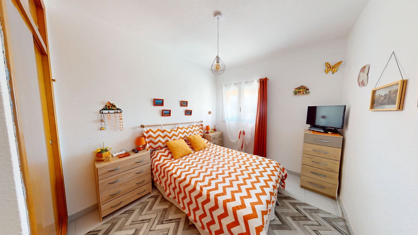 3 bedroom Flat for sale in El Campello with pool - € 210,000 (Ref: 9475668)