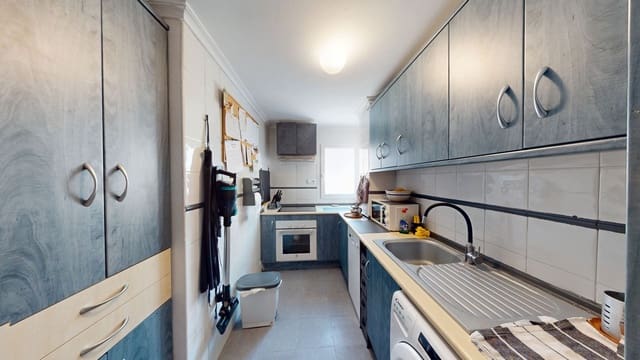 Piso de 3 habitaciones en El Campello en venta con piscina - 210.000 € (Ref: 9475668)