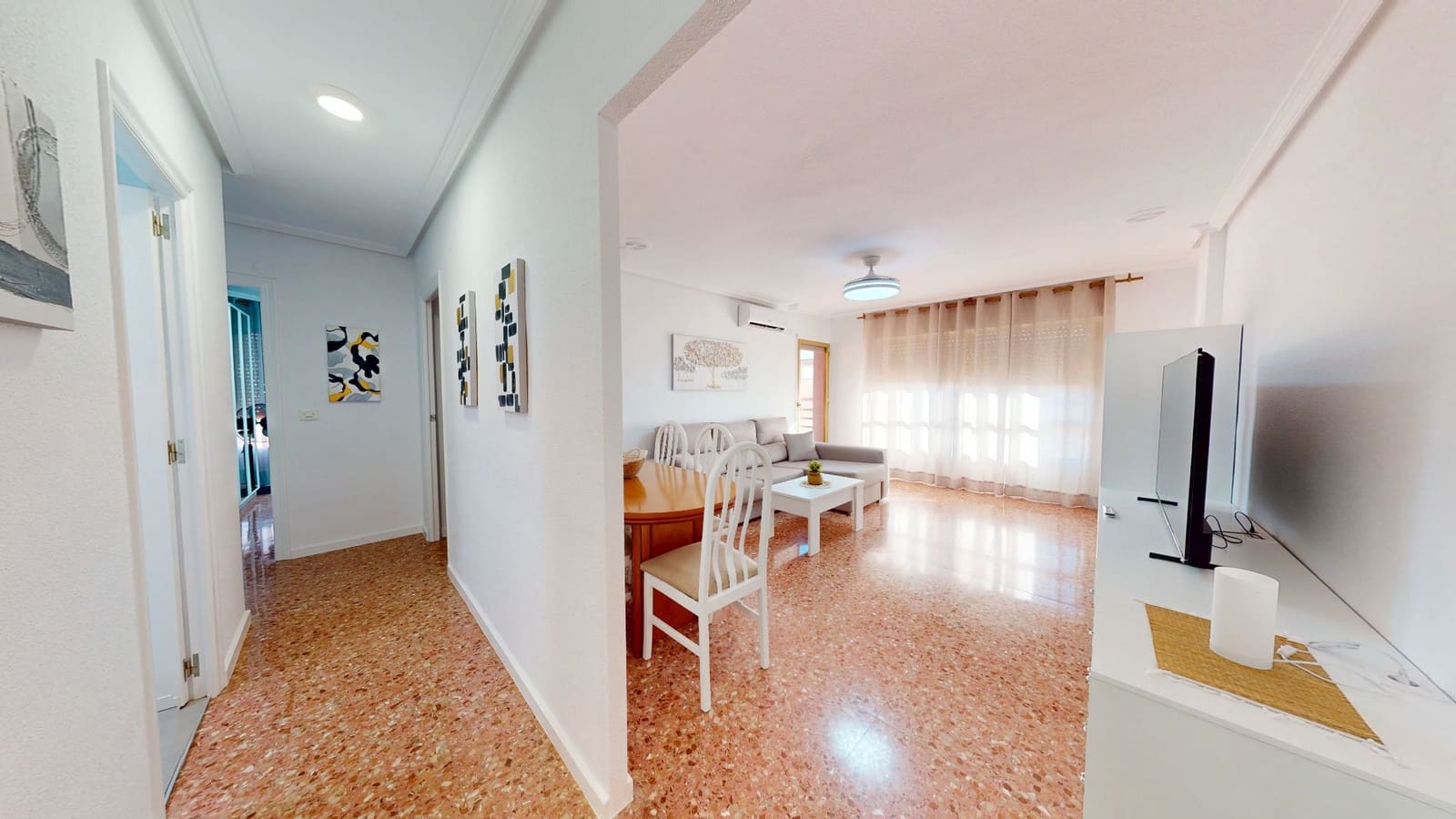 Piso de 4 habitaciones en Jijona / Xixona en venta - 150.000 € (Ref: 9475734)