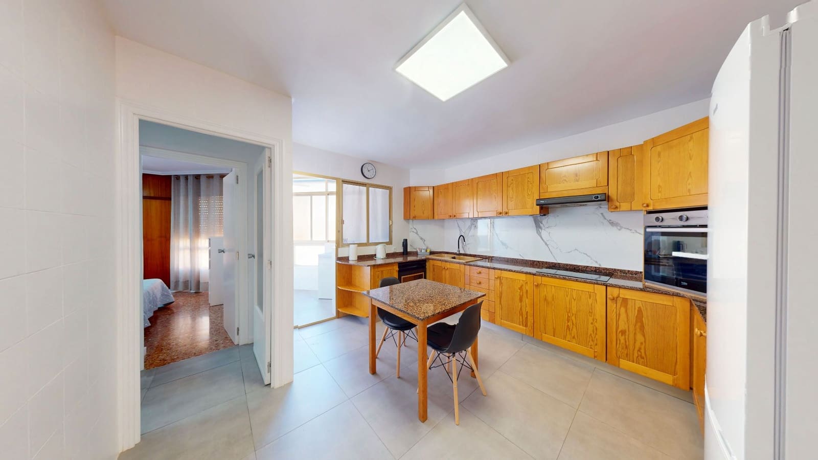 Piso de 4 habitaciones en Jijona / Xixona en venta - 150.000 € (Ref: 9475734)