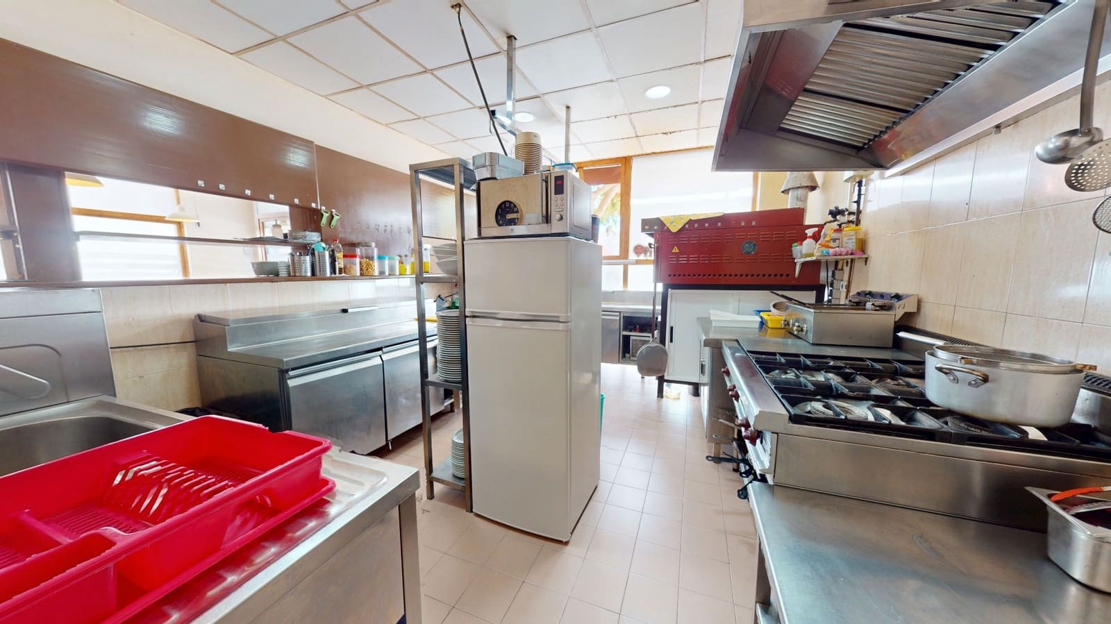 Commercial for sale in Muchamiel / Mutxamel - € 62,000 (Ref: 9503544)