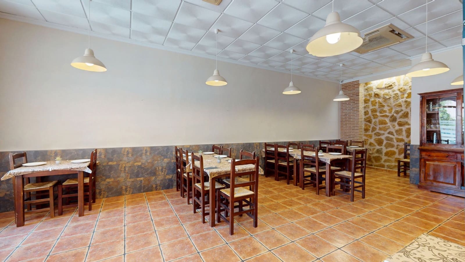 Commercial for sale in Muchamiel / Mutxamel - € 62,000 (Ref: 9503544)