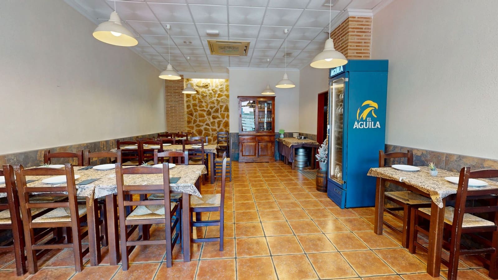 Commercial for sale in Muchamiel / Mutxamel - € 62,000 (Ref: 9503544)