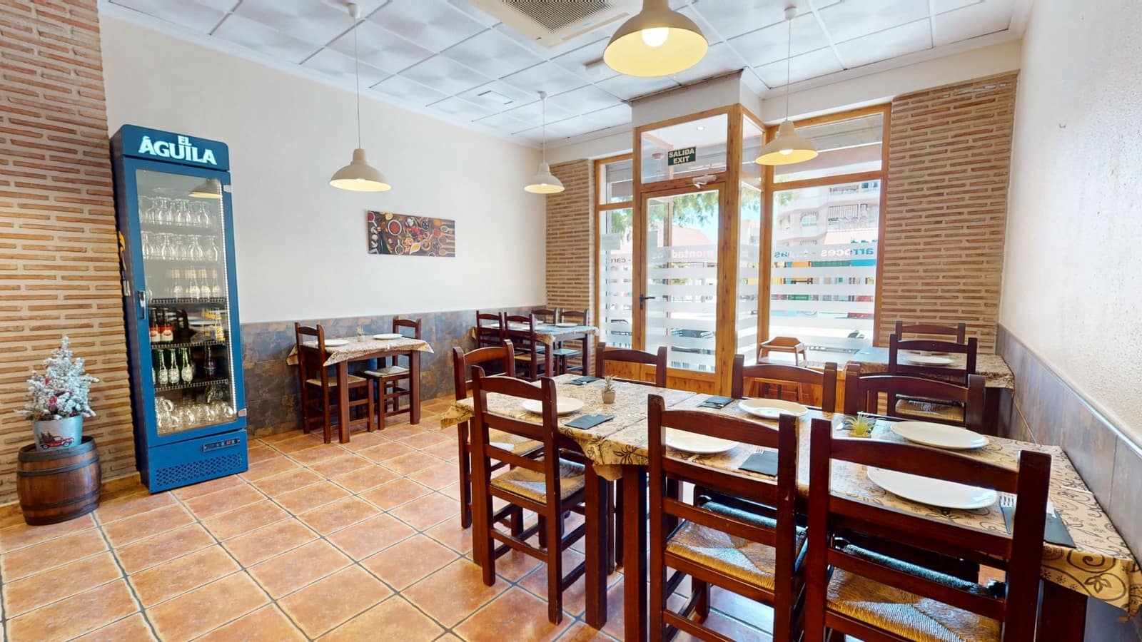 Commercial for sale in Muchamiel / Mutxamel - € 62,000 (Ref: 9503544)