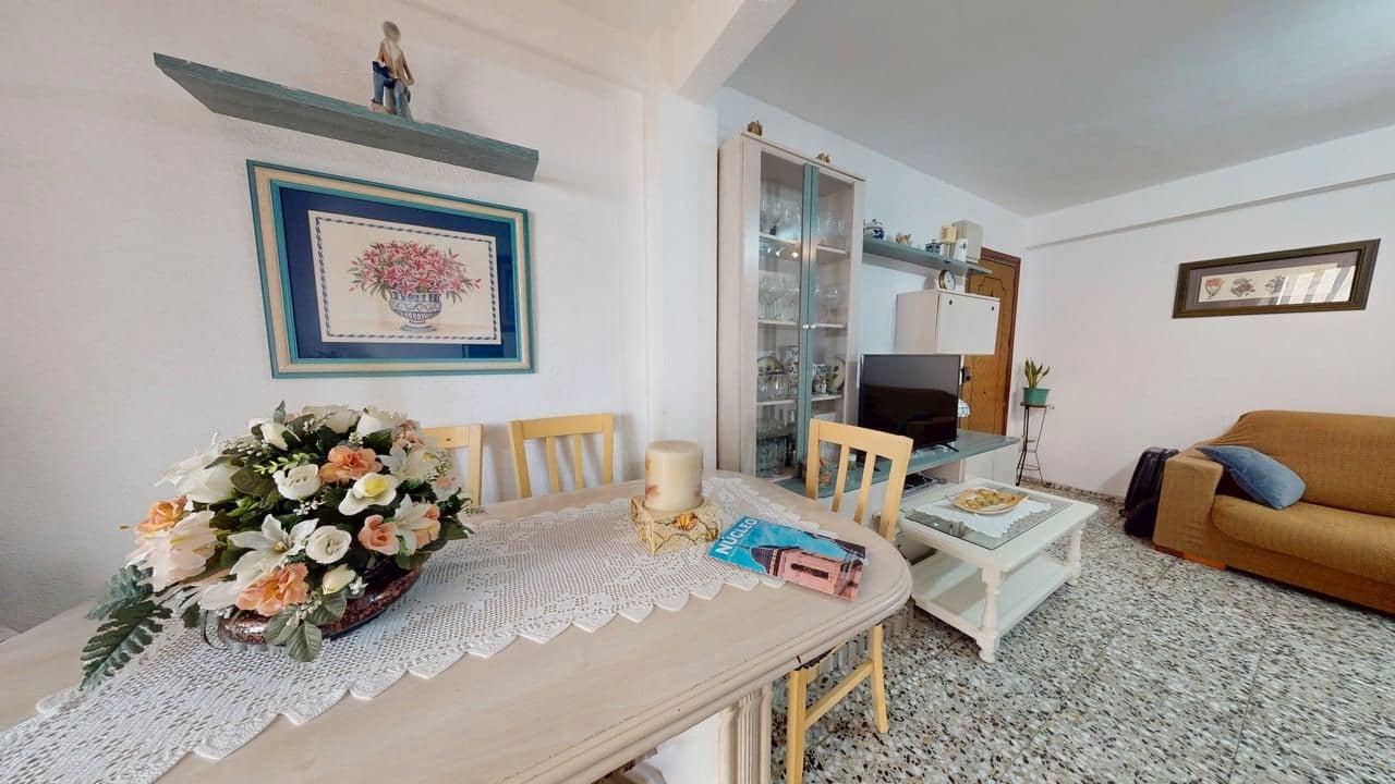 Piso de 3 habitaciones en San Juan de Alicante / Sant Joan d'Alacant en venta con garaje - 200.000 € (Ref: 9524946)