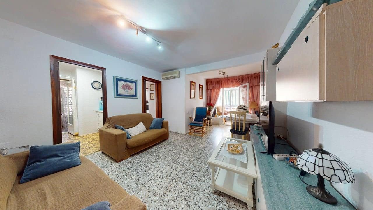 Piso de 3 habitaciones en San Juan de Alicante / Sant Joan d'Alacant en venta con garaje - 200.000 € (Ref: 9524946)
