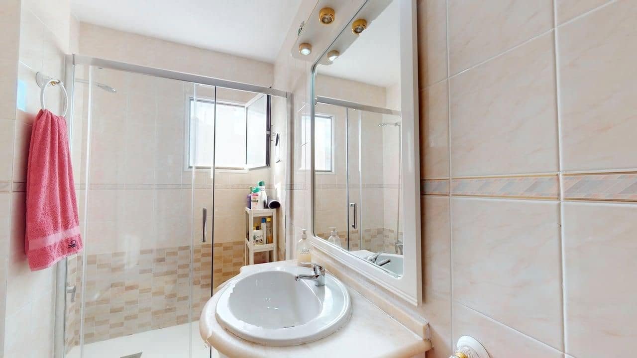 Piso de 3 habitaciones en San Juan de Alicante / Sant Joan d'Alacant en venta con garaje - 200.000 € (Ref: 9524946)