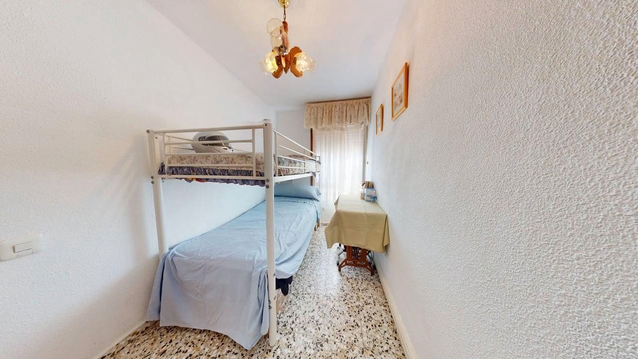 Piso de 3 habitaciones en San Juan de Alicante / Sant Joan d'Alacant en venta con garaje - 200.000 € (Ref: 9524946)