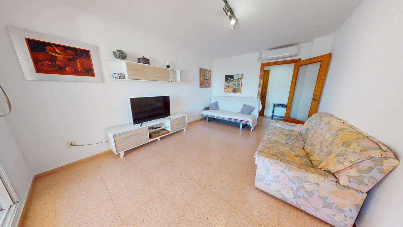 2 soverom Leilighet til salgs i Alicante by med svømmebasseng garasje - € 339 000 (Ref: 9537104)