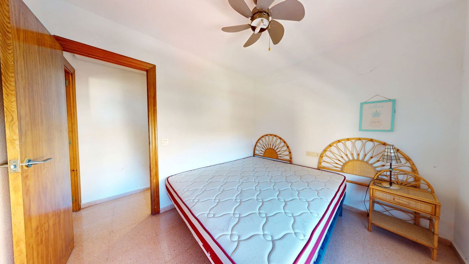 2 soverom Leilighet til salgs i Alicante by med svømmebasseng garasje - € 339 000 (Ref: 9537104)