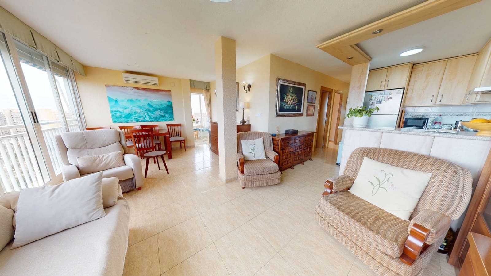 2 Zimmer Wohnung zu verkaufen in Alicante / Alacant Stadt mit Pool Garage - 330.000 € (Ref: 9569994)