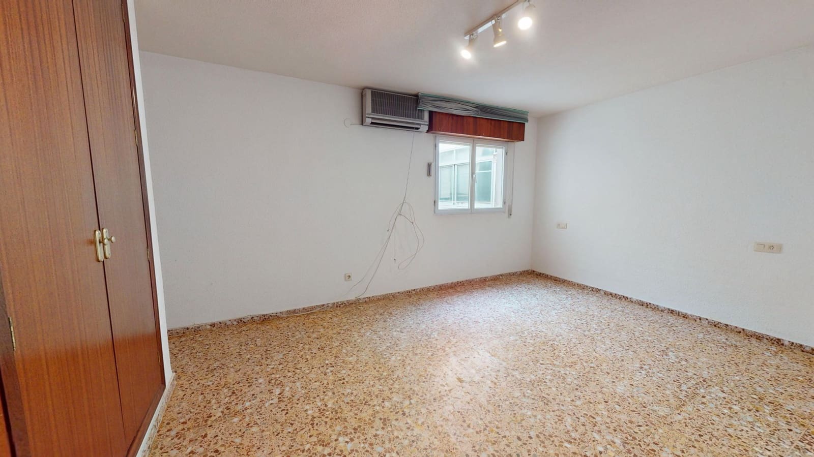 3 Zimmer Wohnung zu verkaufen in San Juan de Alicante / Sant Joan d'Alacant mit Garage - 260.000 € (Ref: 9573681)