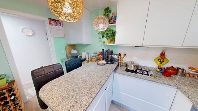 3 slaapkamer Flat te koop in El Campello - € 195.000 (Ref: 9588361)