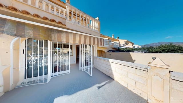 Pareado de 2 habitaciones en Cala d'Or, El Campello en venta con piscina garaje - 230.000 € (Ref: 9588362)