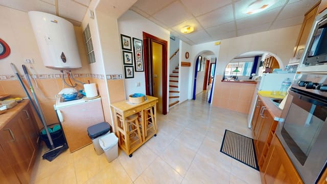 Pareado de 2 habitaciones en Cala d'Or, El Campello en venta con piscina garaje - 230.000 € (Ref: 9588362)