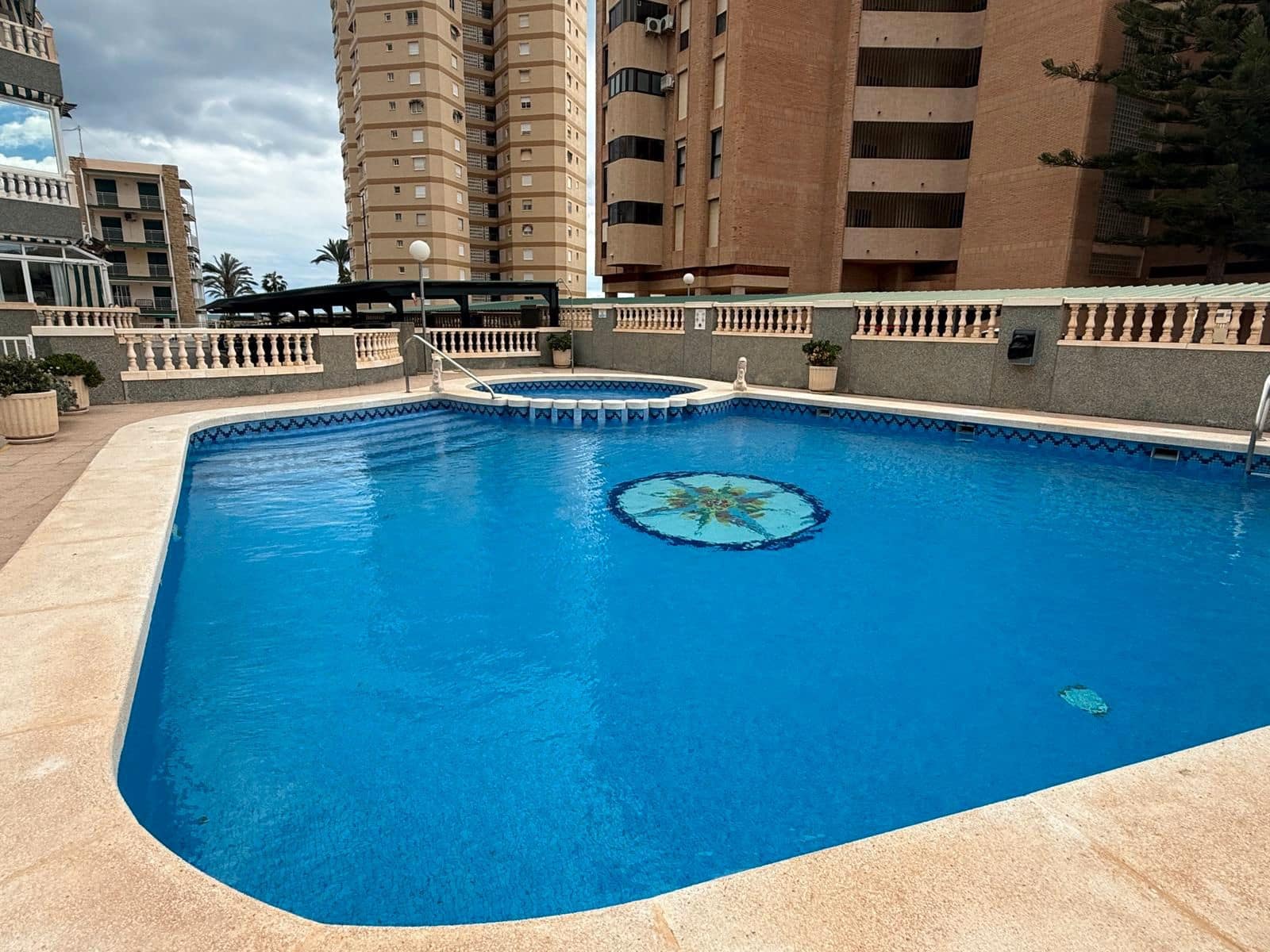 3 soveværelse Lejlighed til salg i El Campello med swimmingpool garage - € 370.000 (Ref: 9606430)