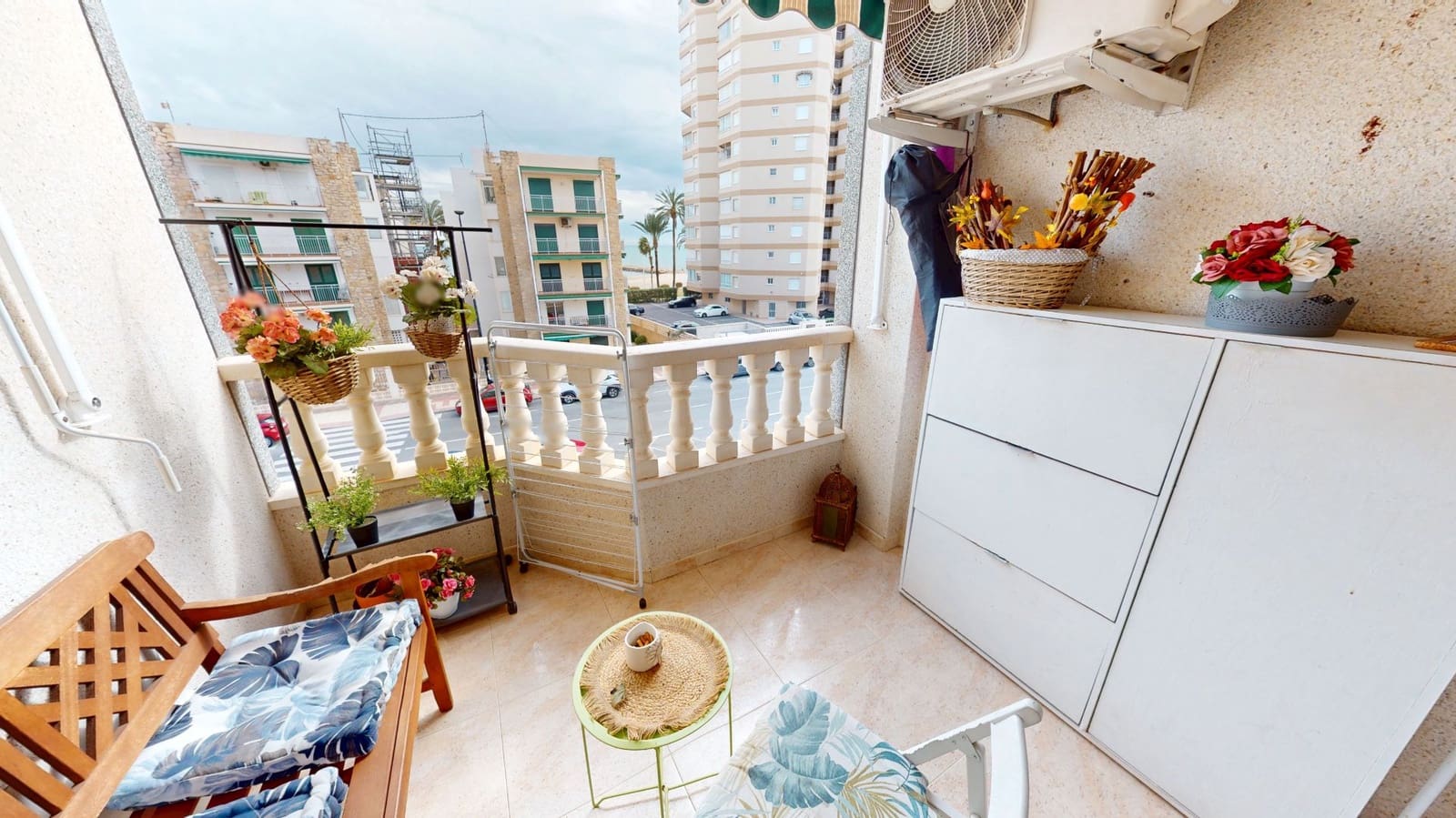 3 soveværelse Lejlighed til salg i El Campello med swimmingpool garage - € 370.000 (Ref: 9606430)