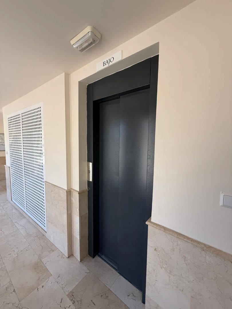 1 makuuhuone Asunto myytävänä paikassa La Torre de les Macanes mukana uima-altaan - 99 000 € (Ref: 9606917)