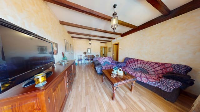 1 makuuhuone Asunto myytävänä paikassa La Torre de les Maçanes, Torremanzanas mukana uima-altaan - 99 000 € (Ref: 9606917)