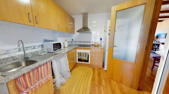 1 makuuhuone Asunto myytävänä paikassa La Torre de les Maçanes, Torremanzanas mukana uima-altaan - 99 000 € (Ref: 9606917)