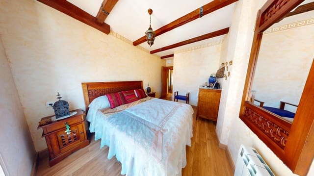 1 makuuhuone Asunto myytävänä paikassa La Torre de les Maçanes, Torremanzanas mukana uima-altaan - 99 000 € (Ref: 9606917)