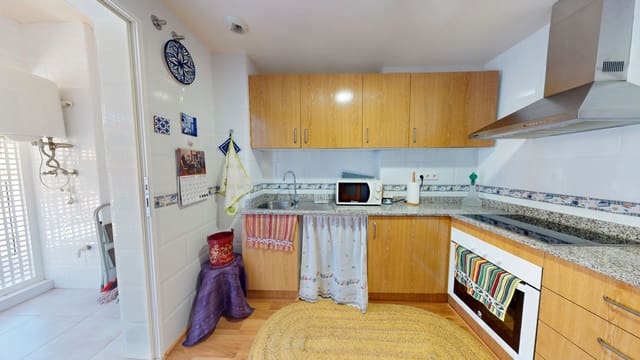 1 makuuhuone Asunto myytävänä paikassa La Torre de les Maçanes, Torremanzanas mukana uima-altaan - 99 000 € (Ref: 9606917)