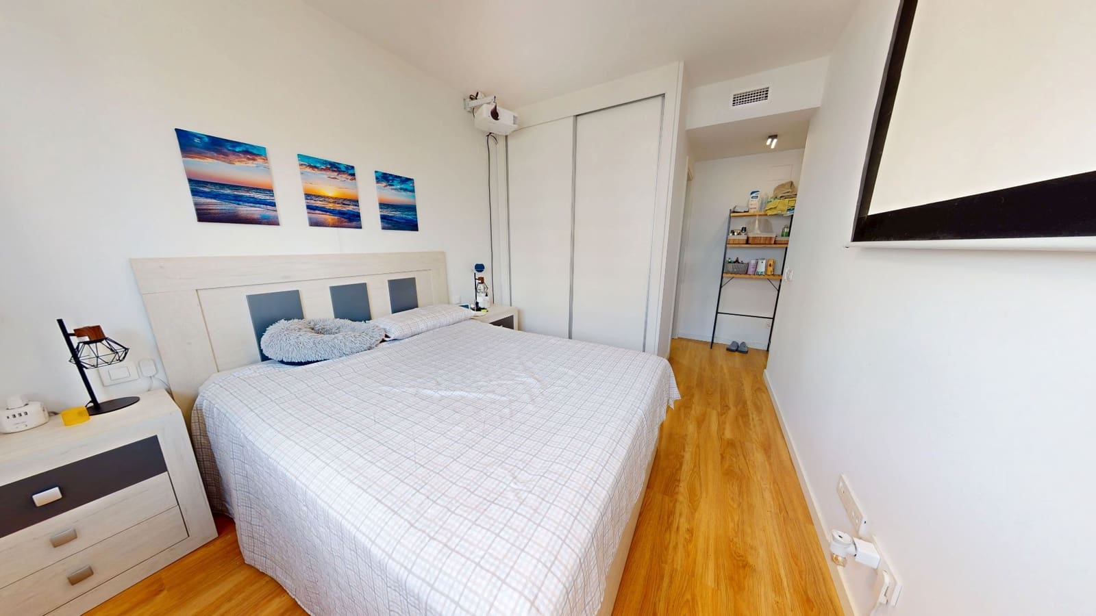 2 bedroom Flat for sale in Alicante / Alacant city with pool garage - € 449,000 (Ref: 9640772)