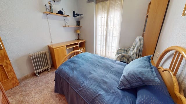 3 slaapkamer Flat te koop in Sax - € 170.000 (Ref: 9645635)