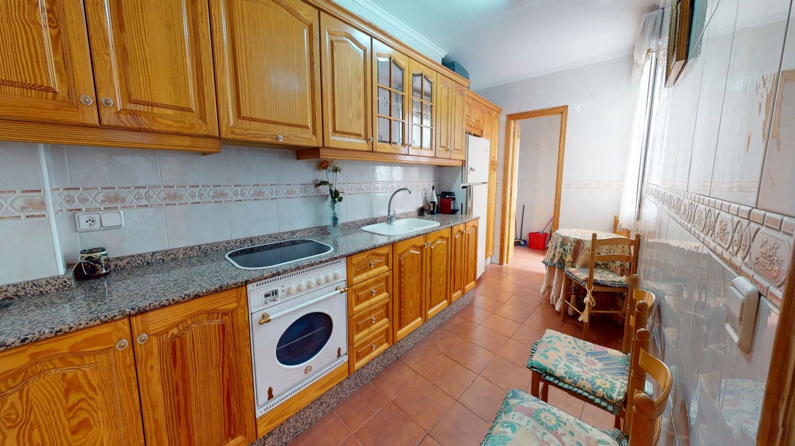 3 slaapkamer Flat te koop in Sax - € 170.000 (Ref: 9645635)