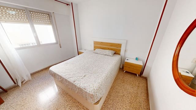 4 bedroom Flat for sale in Villafranqueza, Alicante / Alacant city with garage - € 165,000 (Ref: 9667115)