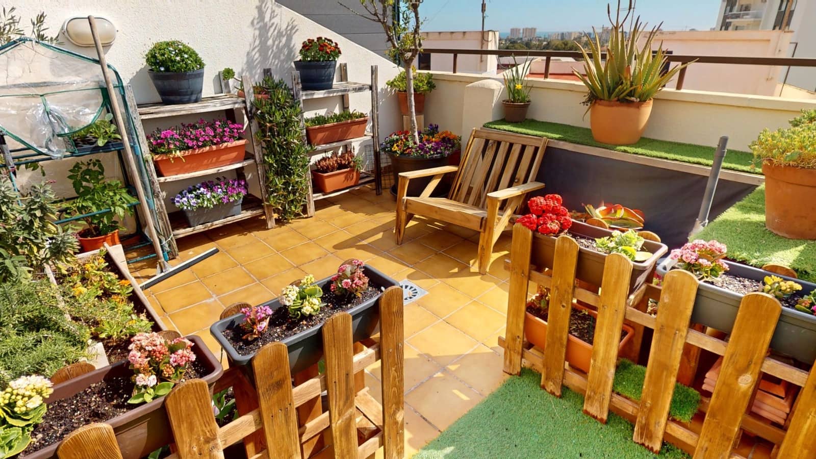 2 Zimmer Penthouse zu verkaufen in San Juan de Alicante / Sant Joan d'Alacant mit Garage - 279.000 € (Ref: 9679312)