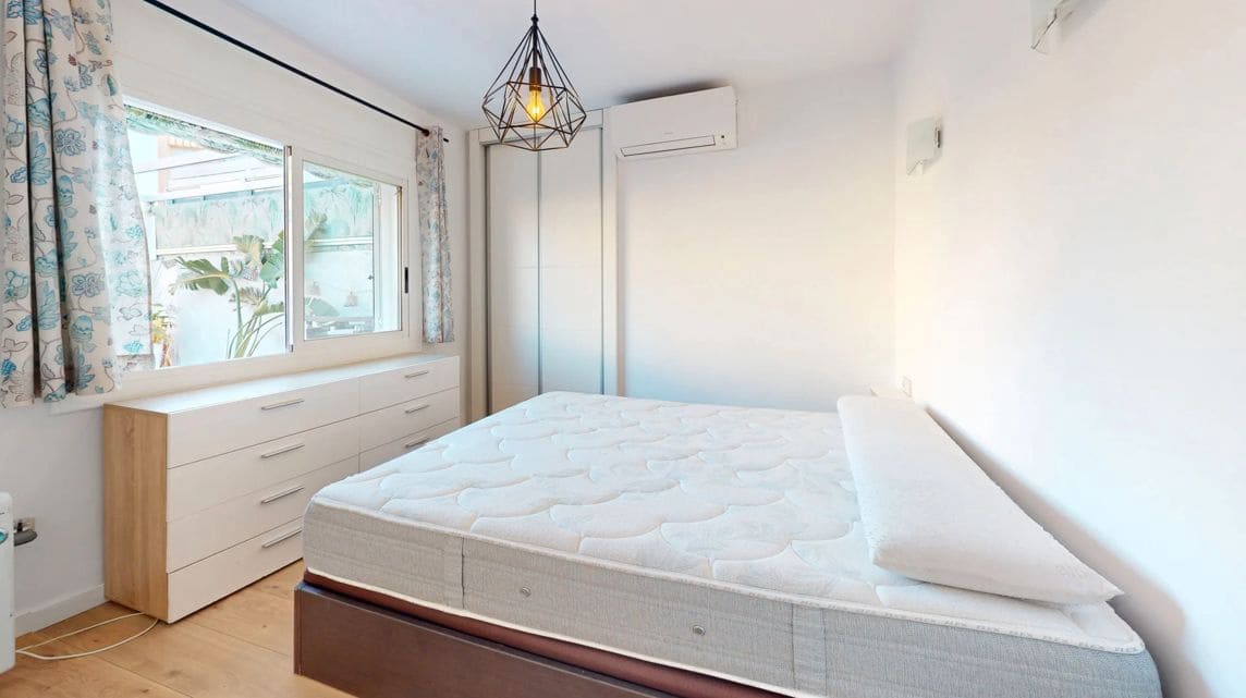 1 quarto Penthouse para venda em Alicante cidade com piscina - 314 900 € (Ref: 9685273)