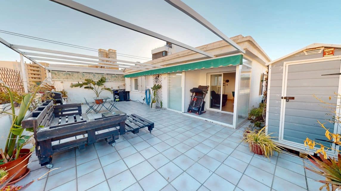 1 quarto Penthouse para venda em Alicante cidade com piscina - 314 900 € (Ref: 9685273)