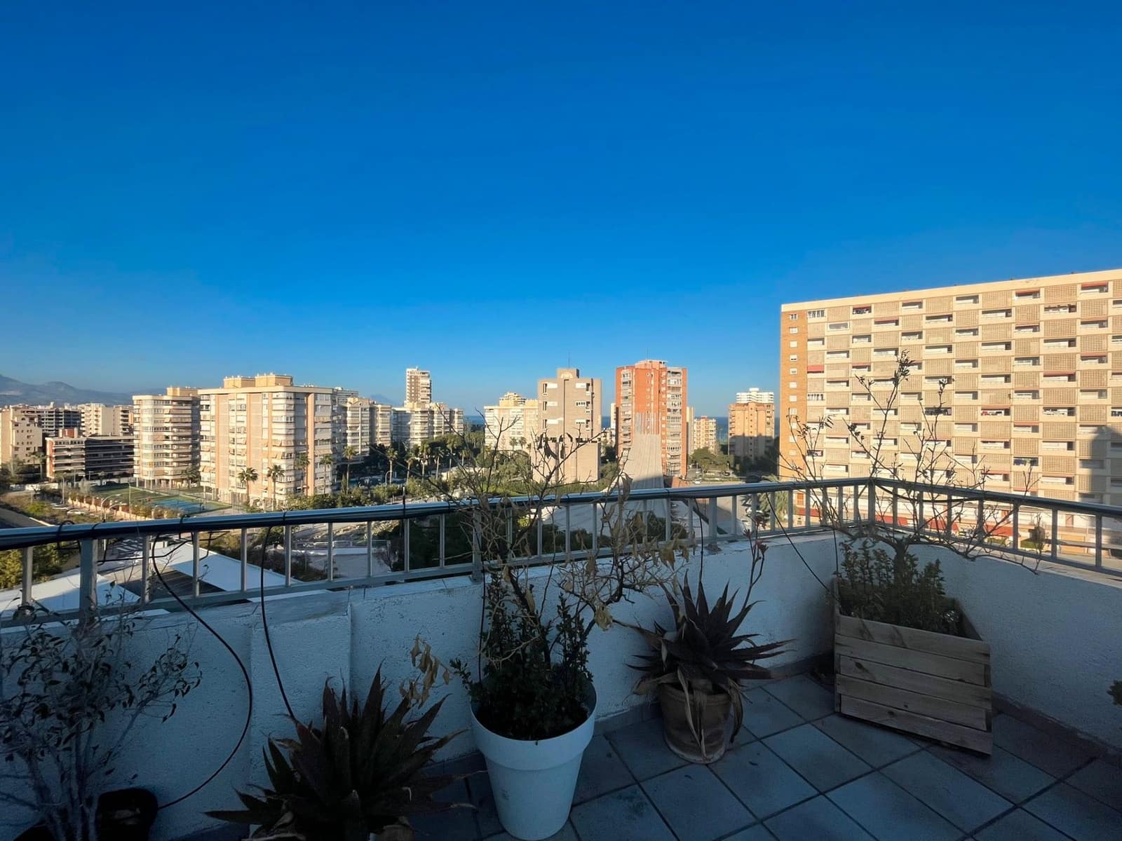 1 quarto Penthouse para venda em Alicante cidade com piscina - 314 900 € (Ref: 9685273)