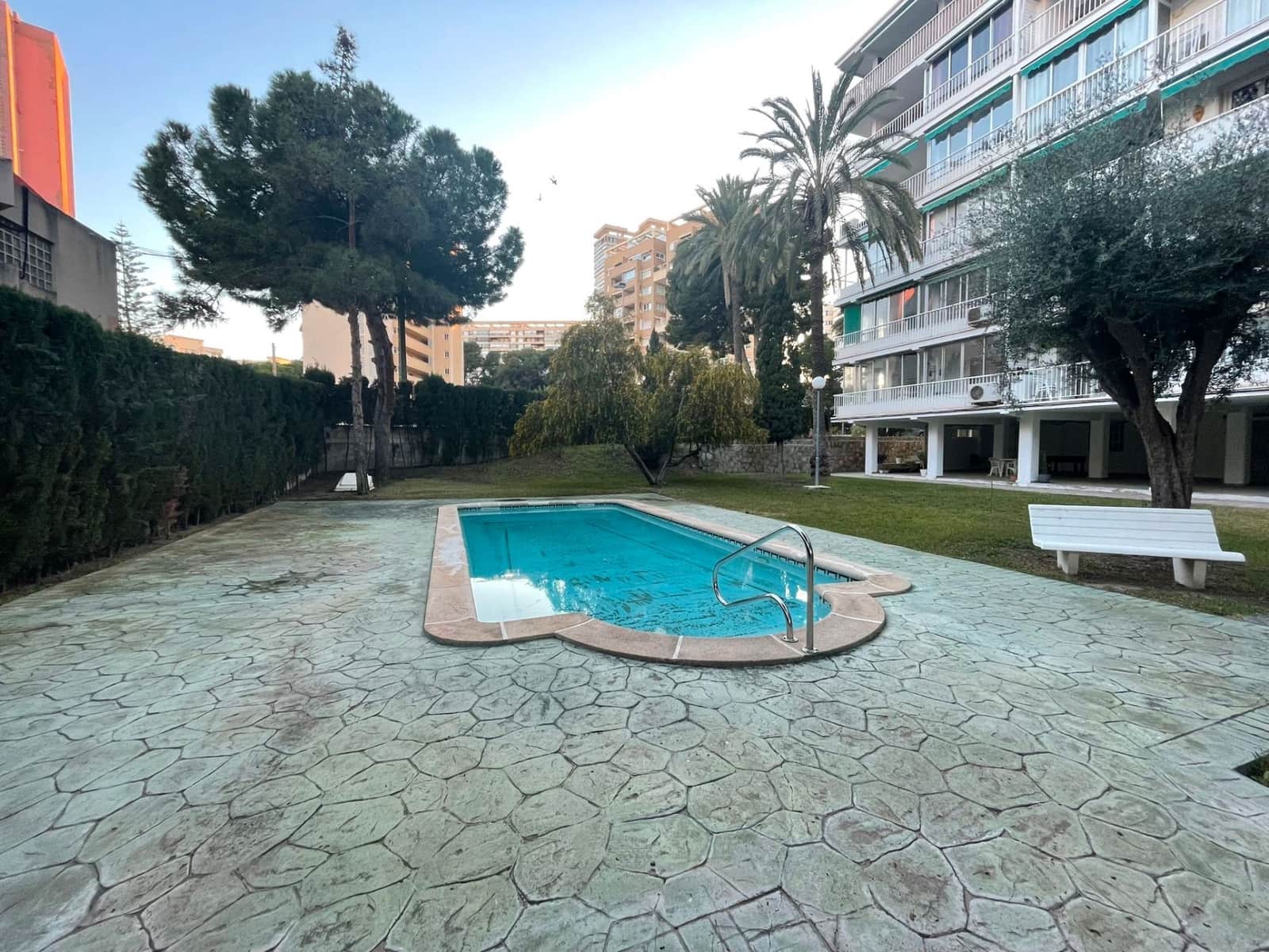 1 quarto Penthouse para venda em Alicante cidade com piscina - 314 900 € (Ref: 9685273)