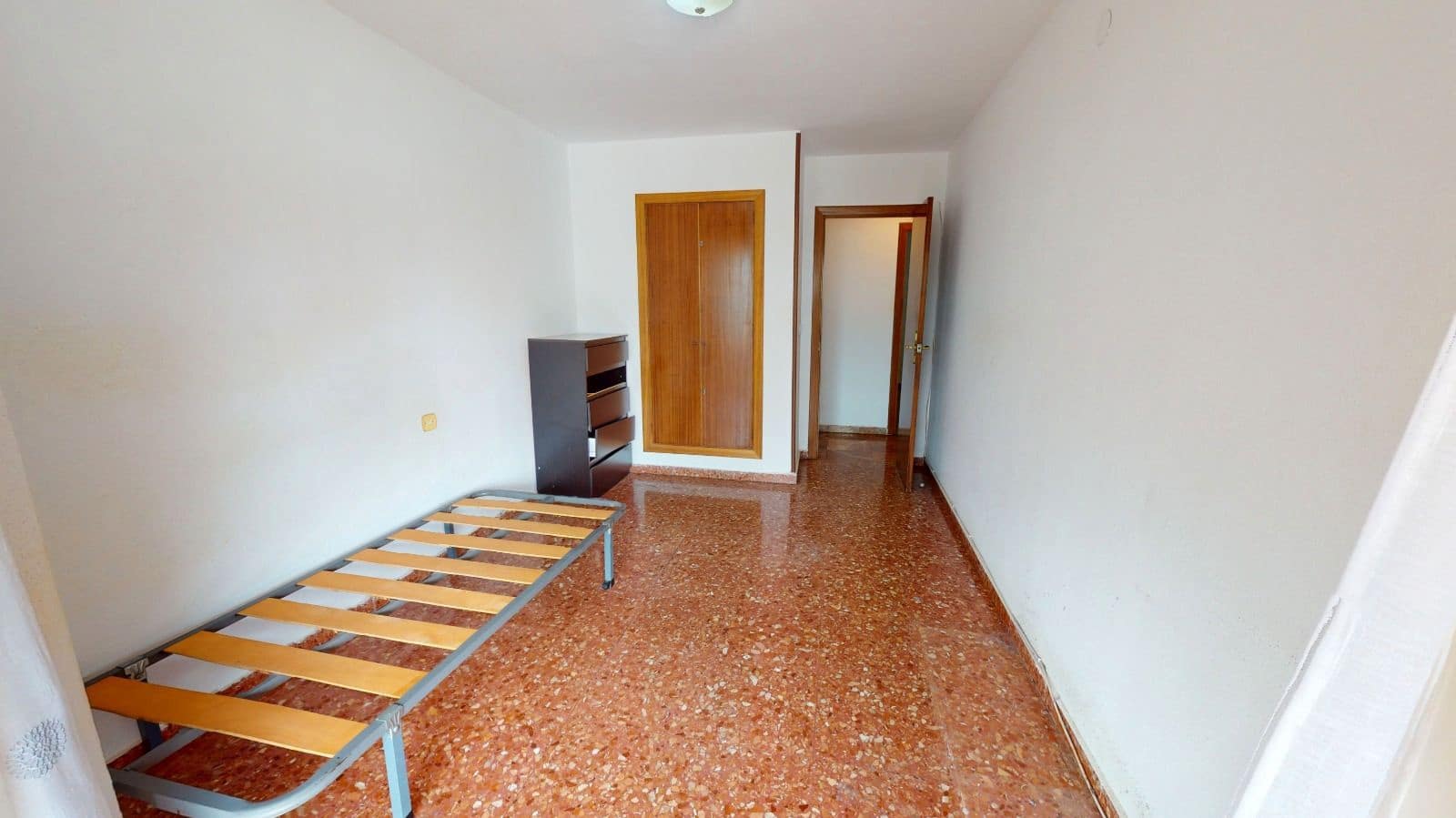 3 makuuhuone Asunto myytävänä paikassa Alicante kaupunki mukana uima-altaan 
autotalli - 379 000 € (Ref: 9702444)