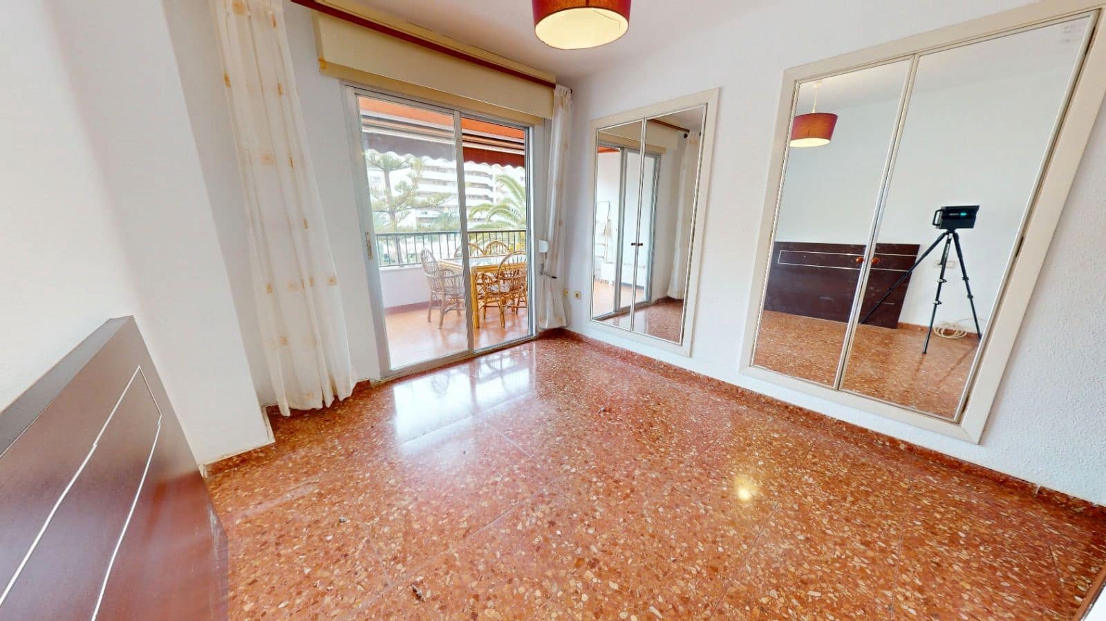 3 makuuhuone Asunto myytävänä paikassa Alicante kaupunki mukana uima-altaan 
autotalli - 379 000 € (Ref: 9702444)