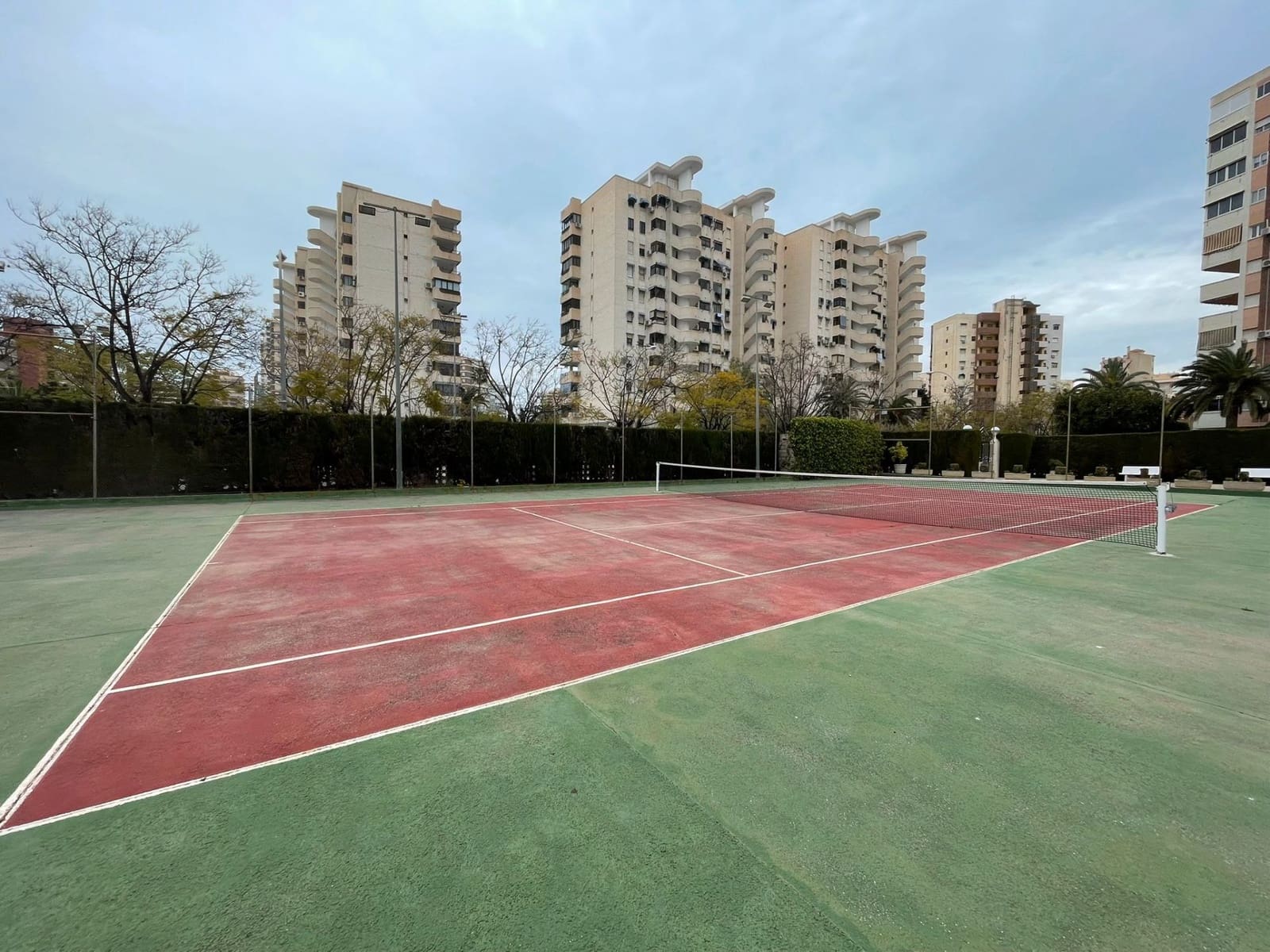 3 makuuhuone Asunto myytävänä paikassa Alicante kaupunki mukana uima-altaan 
autotalli - 379 000 € (Ref: 9702444)