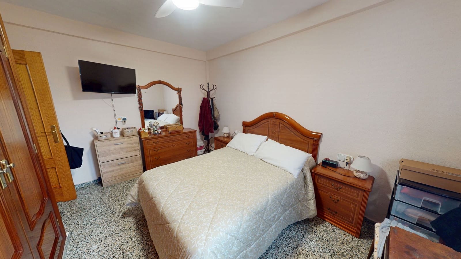 3 bedroom Flat for sale in Muchamiel / Mutxamel - € 160,000 (Ref: 9708012)