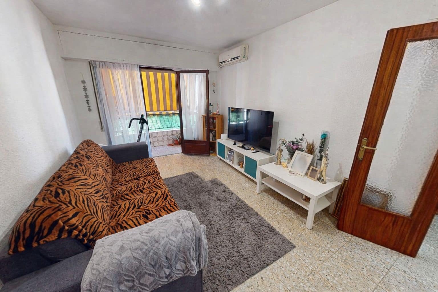 3 bedroom Flat for sale in San Juan de Alicante / Sant Joan d'Alacant - € 160,000 (Ref: 9727017)