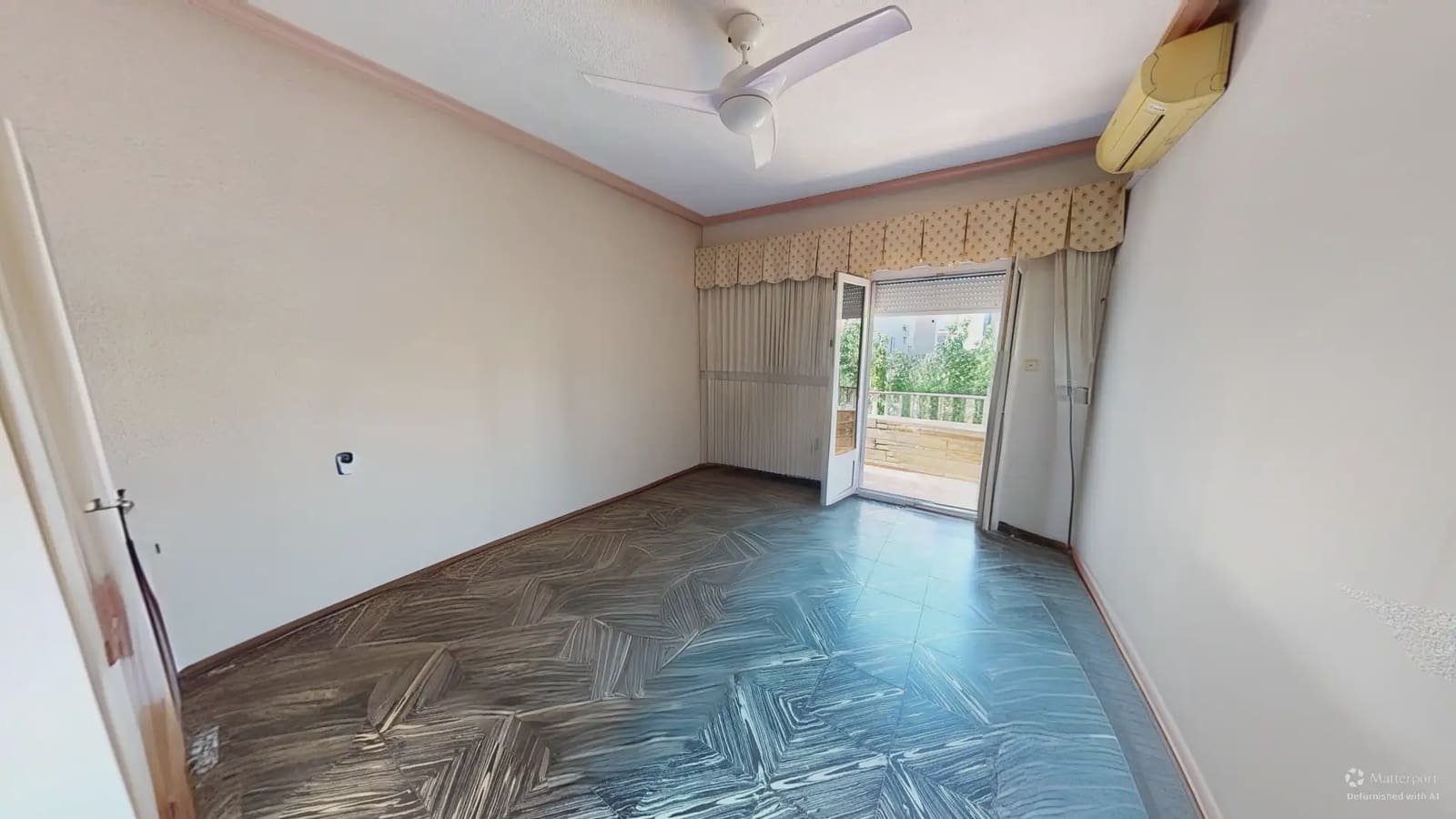 4 soveværelse Lejlighed til salg i El Campello - € 315.000 (Ref: 9739301)