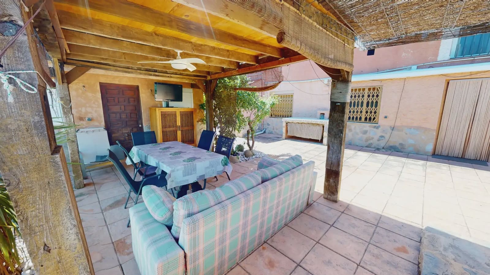 11 sovrum Villa till salu i Busot med pool garage - 527 500 € (Ref: 9787826)