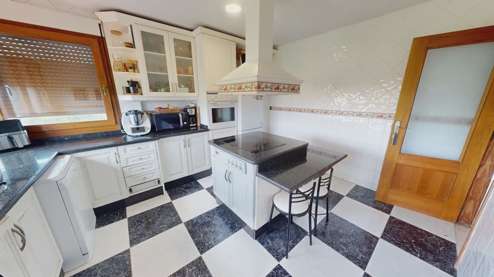 11 sovrum Villa till salu i Busot med pool garage - 527 500 € (Ref: 9787826)