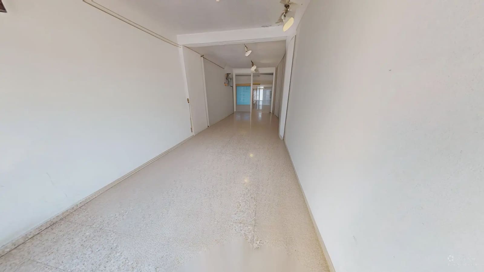 Commercial for sale in El Campello - € 159,000 (Ref: 9789669)